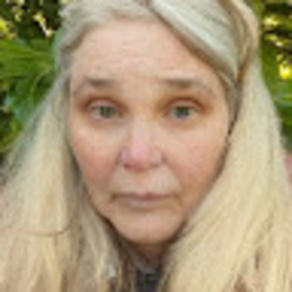 Meet your Posher, Kimberly - Picture 1 of 1